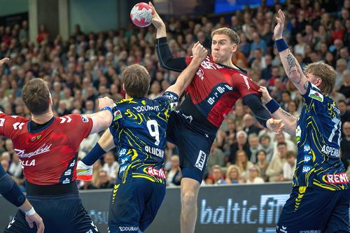 Fuchse Berlin vrea să plătească 1.200.000 de euro pentru Simon Pytlick. Foto: Imago