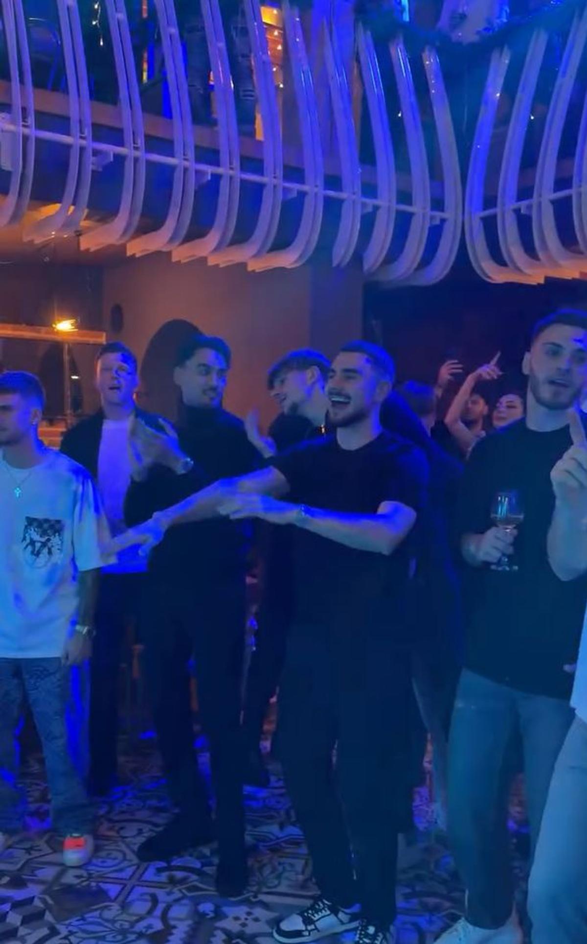 Petrecere Universitatea Craiova după eliminarea din Conference League