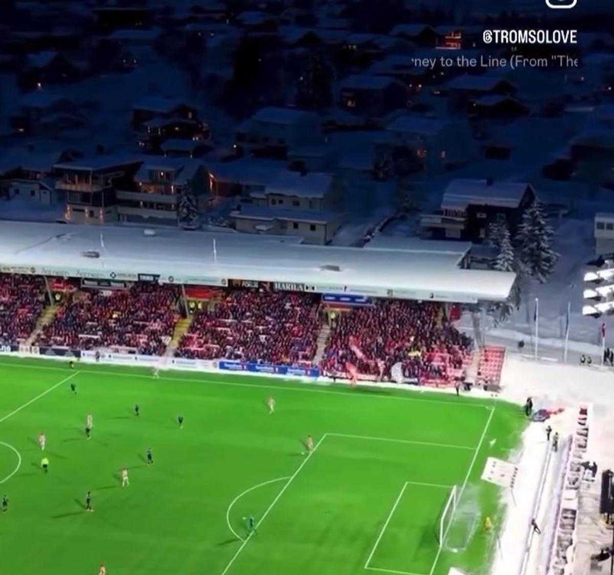 CFR Cluj joacă diseară pe unul dintre cele mai spectaculoase stadioane din lume » Imagini fabuloase cu aurora boreală