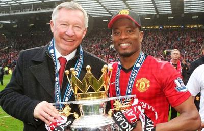Patrice Evra s-a retras: ”Sir Alex Ferguson spunea că doi dintre jucătorii săi vor fi mari antrenori. Eu și Ryan Giggs”