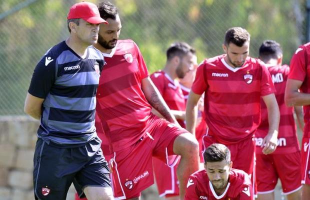Dinamo // Eugen Neagoe are planuri mari la Dinamo: „Am vorbit și asta vreau” +  mesaj pentru contestatari: „Jucătorii nu au venit de pe stradă”