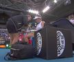 SIMONA HALEP LA AUSTRALIAN OPEN // Simona Halep, căzătură puternică în primul set cu Brady! A cerut intervenția medicului și acuză dureri în meci