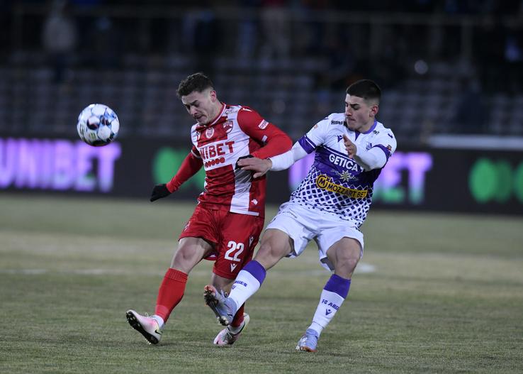 FC Argeș - Dinamo / Sursă foto: Cristi Preda (GSP)