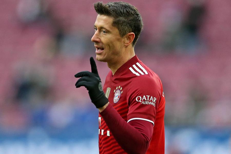 Lewandowski a arătat că și el este un om. Un om orgolios, în afară că este un mare fotbalist (foto: Imago) Laureatul indispus