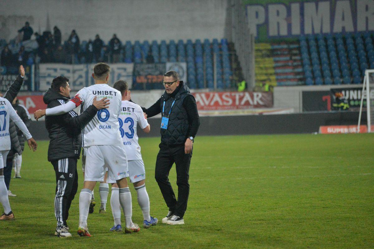 Debut cu stângul pentru Neagoe » Universitatea Craiova pleacă învinsă de la Botoșani