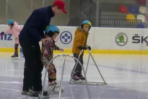 Fundația Țiriac a lansat un nou program de patinaj gratuit pentru copii: „Așteptăm tinerii activi, curioși și dornici să descopere o nouă activitate sportivă”