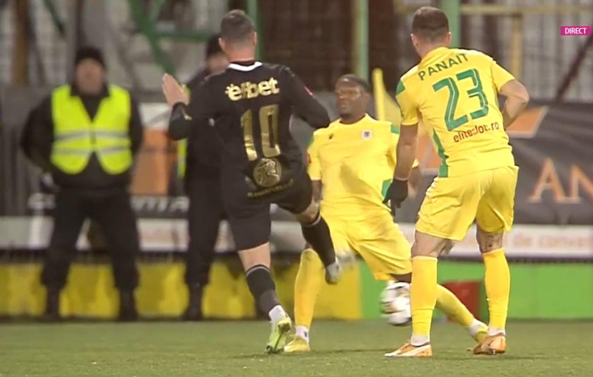 Fault Constantin Budescu în CS Mioveni - Petrolul