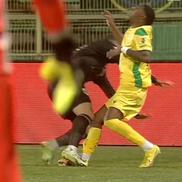 Faultul comis de Constantin Budescu în CS Mioveni - Petrolul // foto: captură DigiSport