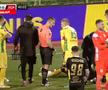 Faultul comis de Constantin Budescu în CS Mioveni - Petrolul // foto: captură DigiSport