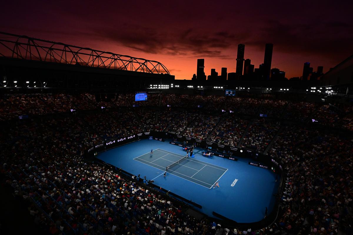 A cedat în conferință! Novak Djokovic a izbucnit la Australian Open: „De ce doar accidentările mele sunt puse la îndoială?”