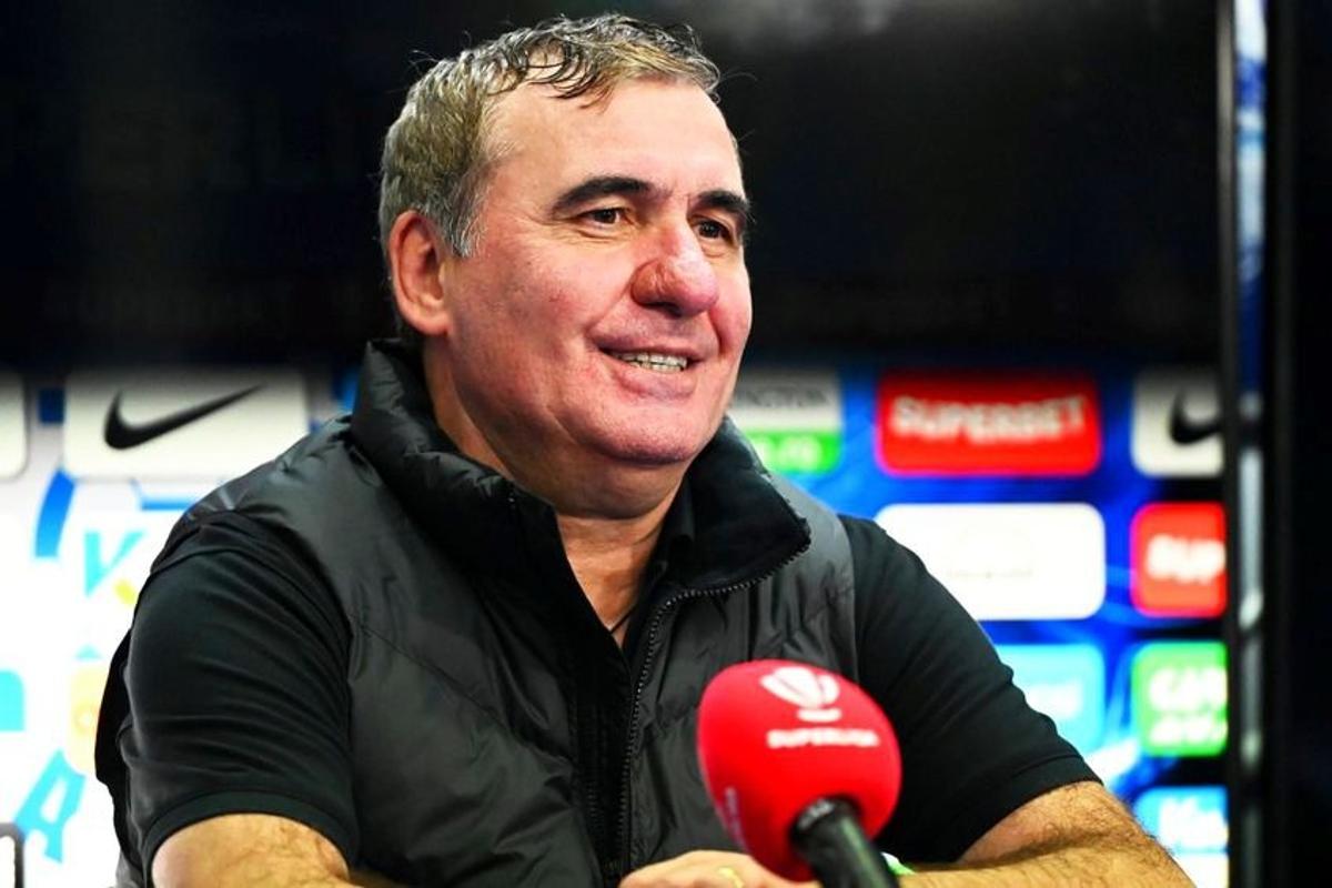Gică Hagi a avut un remarcat-surpriză după Craiova - Farul: „Joacă 3 posturi, în apărare, la mijloc și în atac”