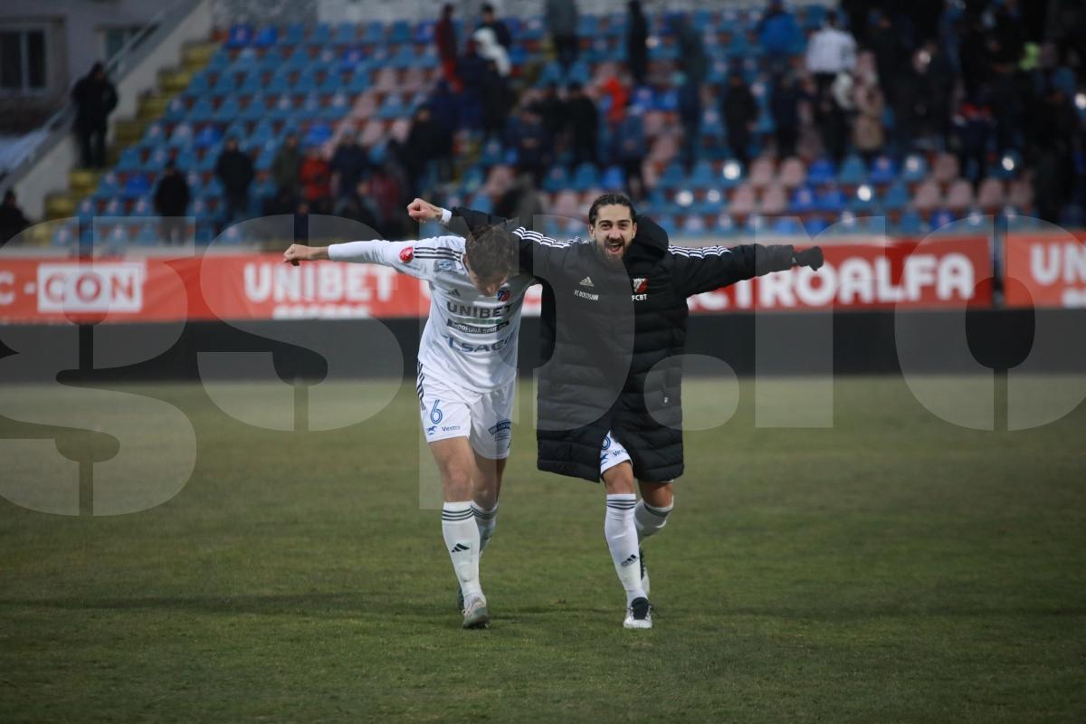 Anunțul momentului la CFR Cluj » Doi jucători importanți au semnat: „Luptători veritabili!”