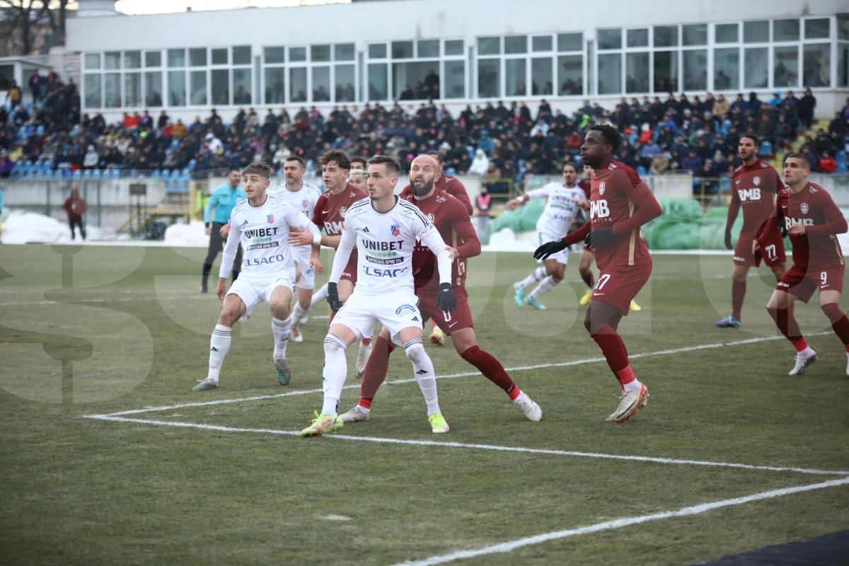Anunțul momentului la CFR Cluj » Doi jucători importanți au semnat: „Luptători veritabili!”