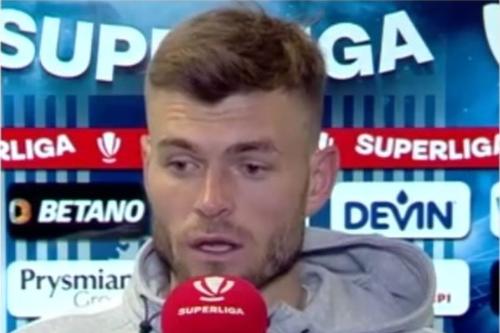 Farul Constanța a învins CSU Craiova, scor 2-1, în runda #21 din Superliga. Alexandru Crețu (31 de ani), mijlocașul oltenilor a fost extrm de dezamăgit la finalul meciului.