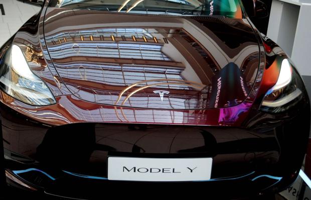 Tesla apasă pedala în China: cum arată noul Model Y, propus pentru a opri ofensiva Xiaomi