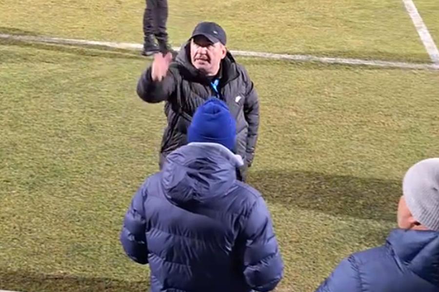 Hagi a fost foarte nervos la finalul meciului cu UTA Gică Hagi nu s-a mai putut controla: „Bag p**a în morți și în tot! La revedere, șapte mii!”