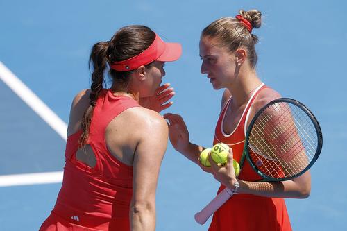 Gabriela Ruse și Marta Kostyuk // foto: Guliver/gettyimages
