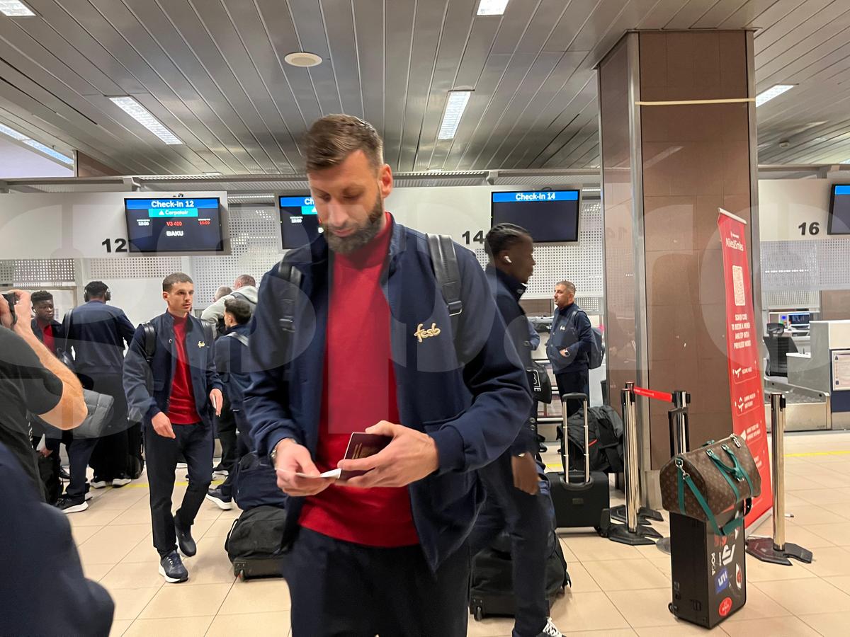 Moment de confuzie la conferința lui Elias Charalambous, provocat de întrebarea jurnaliștilor azeri » A intervenit ofițerul de presă al lui FCSB