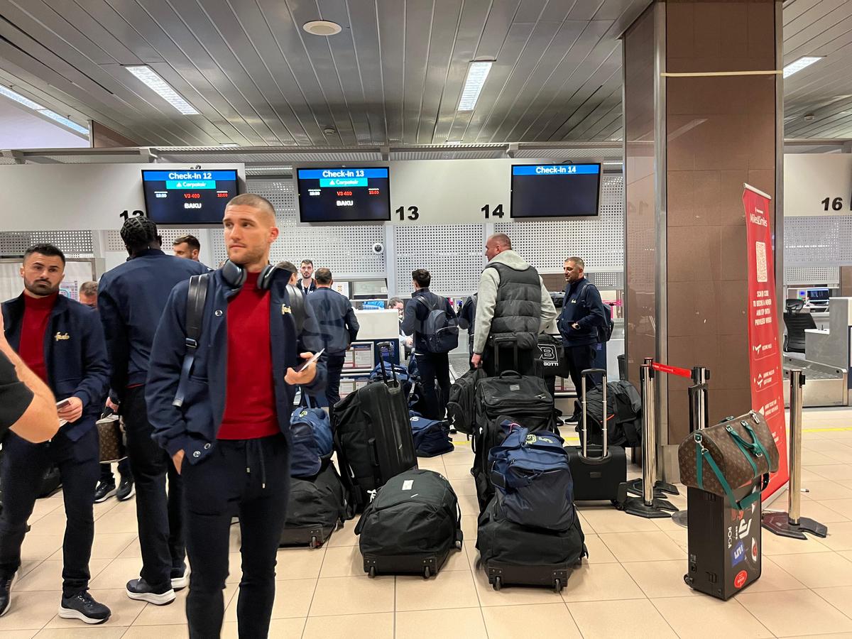 Plecare FCSB pentru meciul cu Qarabag, din Europa League