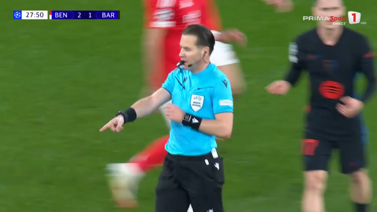 Repriză groaznică pentru fotbalistul Barcelonei » A făcut meciul praf în doar 8 minute
