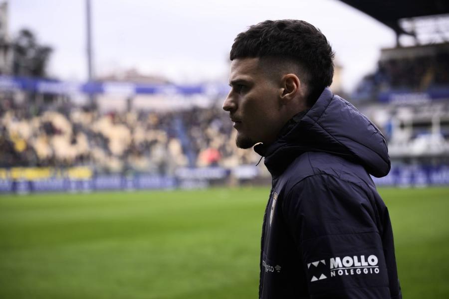 Dennis Man, autor a 4 goluri și 4 assisturi în acest sezon, are 28 de goluri și 16 pase decisive în 128 de meciuri la Parma / Foto: Imago Un fost antrenor al Parmei îl recomandă pe Dennis Man la Fiorentina: „Puțini jucători au calitățile lui în Serie A”