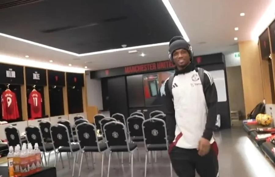 Amad Diallo a fost martor al furtuni declanșate duminică de managerul Ruben Amorim în vestiarul lui Manchester United Upgrade la Sir Alex Ferguson » Reacția șocantă a lui Ruben Amorim după ultimul K.O. cu Manchester United!