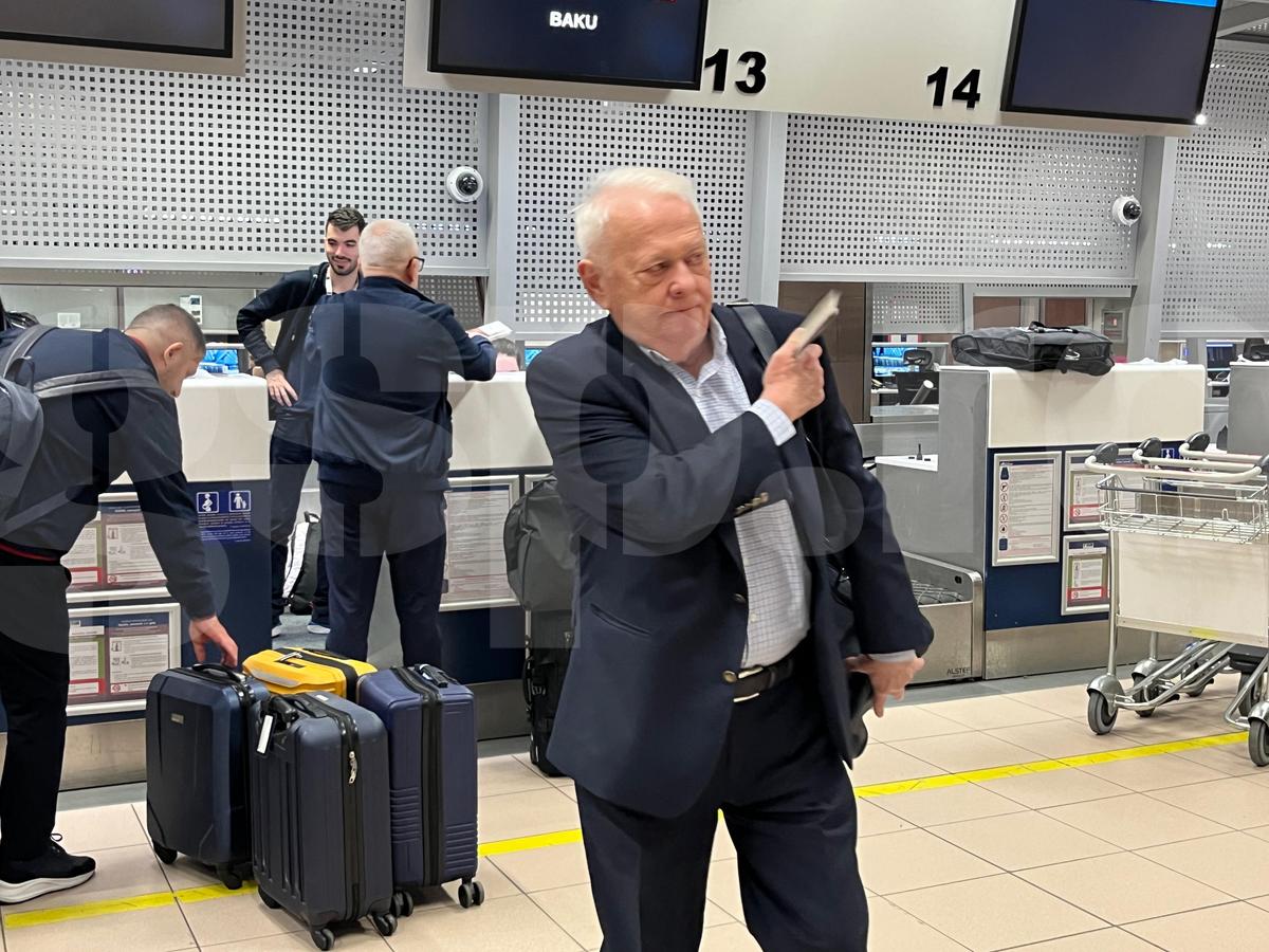 Declarație curioasă a tehnicianului lui Qarabag: „Trebuie să jucăm foarte atent, jucătorii sunt informați despre arbitri”