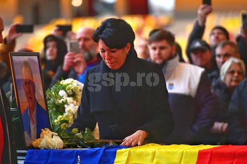 Alexandra Duckadam, la priveghiul lui Helmut