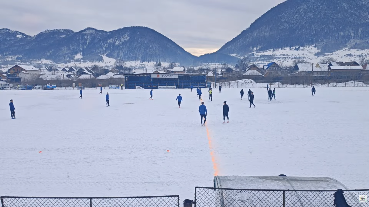 Amical Olimpic Zărnești - CSM Vaslui / Foto: capturi de ecran