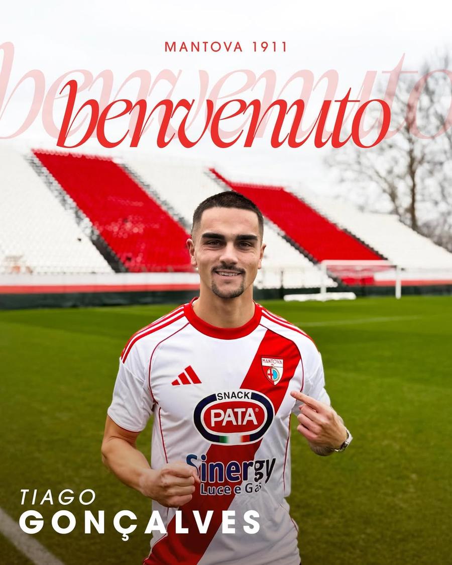 Tiago Goncalves, prezentat la Mantova Fotbalistul pe care Rapid și Craiova s-au bătut în vară a semnat acum: „Bun venit!”