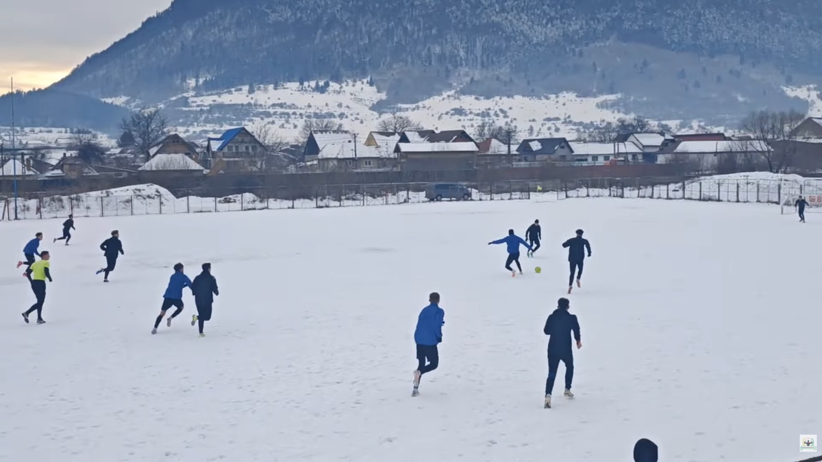 Amical Olimpic Zărnești - CSM Vaslui / Foto: capturi de ecran