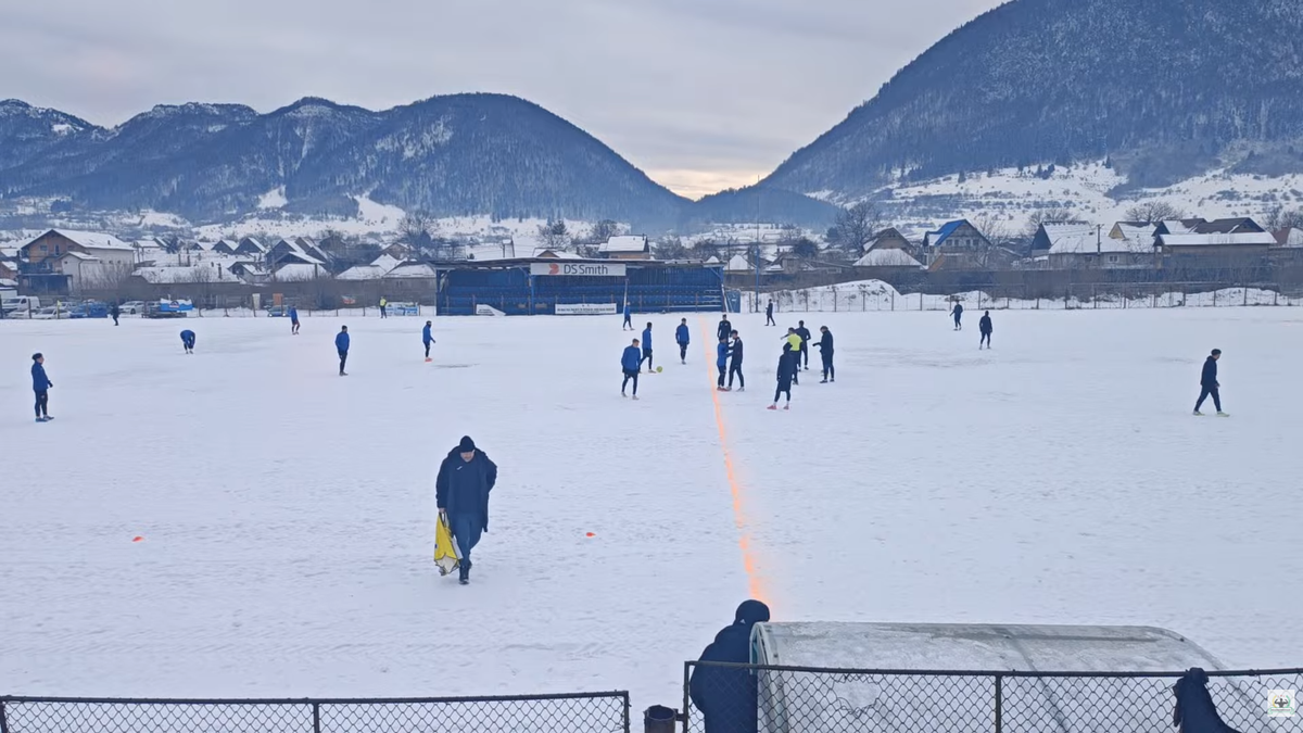 Amical Olimpic Zărnești - CSM Vaslui / Foto: capturi de ecran
