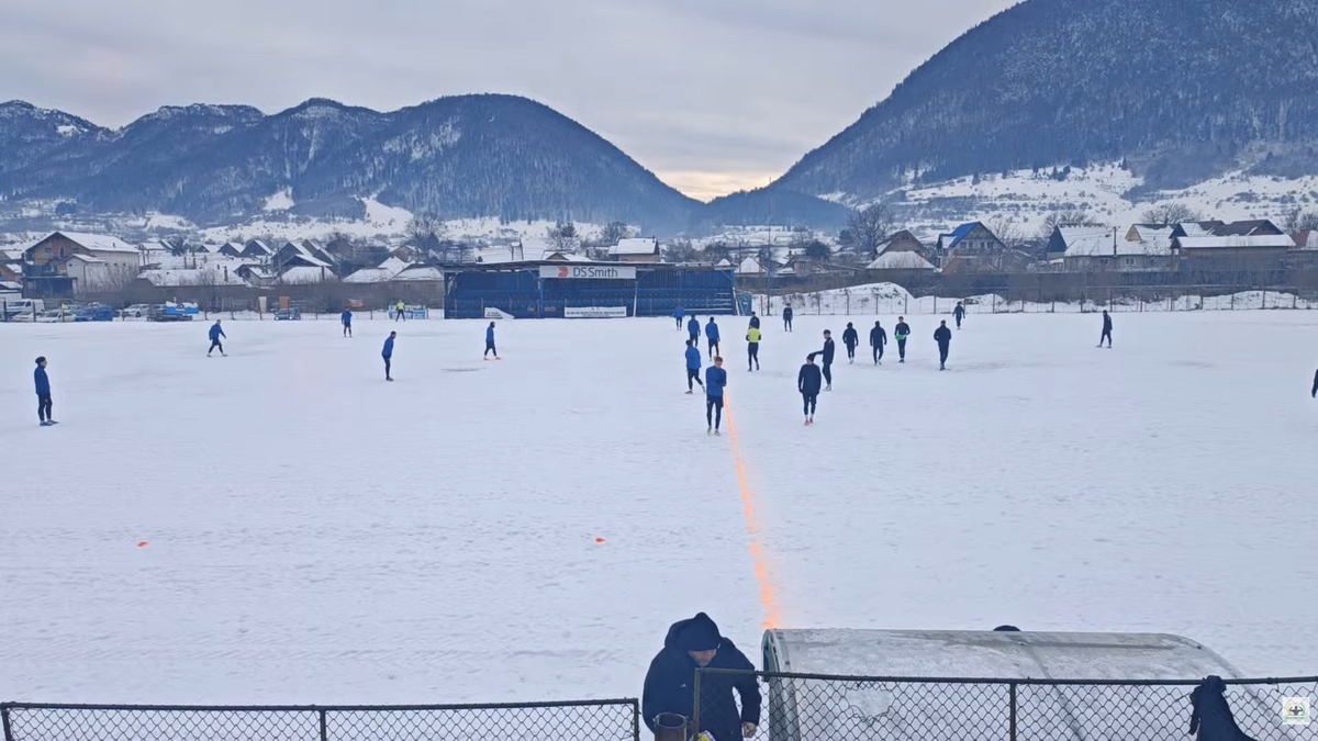 Amical Olimpic Zărnești - CSM Vaslui / Foto: capturi de ecran