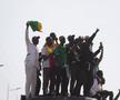 Jucătorii naționalei din Senegal au săbătorit pe străzi triumful de la Cupa Africii / foto: AP News