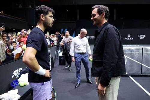 Carlos Alcaraz și Roger Federer/Foto: Getty Images