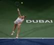 SIMONA HALEP - JENNIFER BRADY 6-2, 6-0 // VIDEO + FOTO Victorie-fulger pentru Halep » Simona nu i-a dat nicio șansă lui Brady și s-a calificat în finală la Dubai! Pe cine va înfrunta pentru trofeu