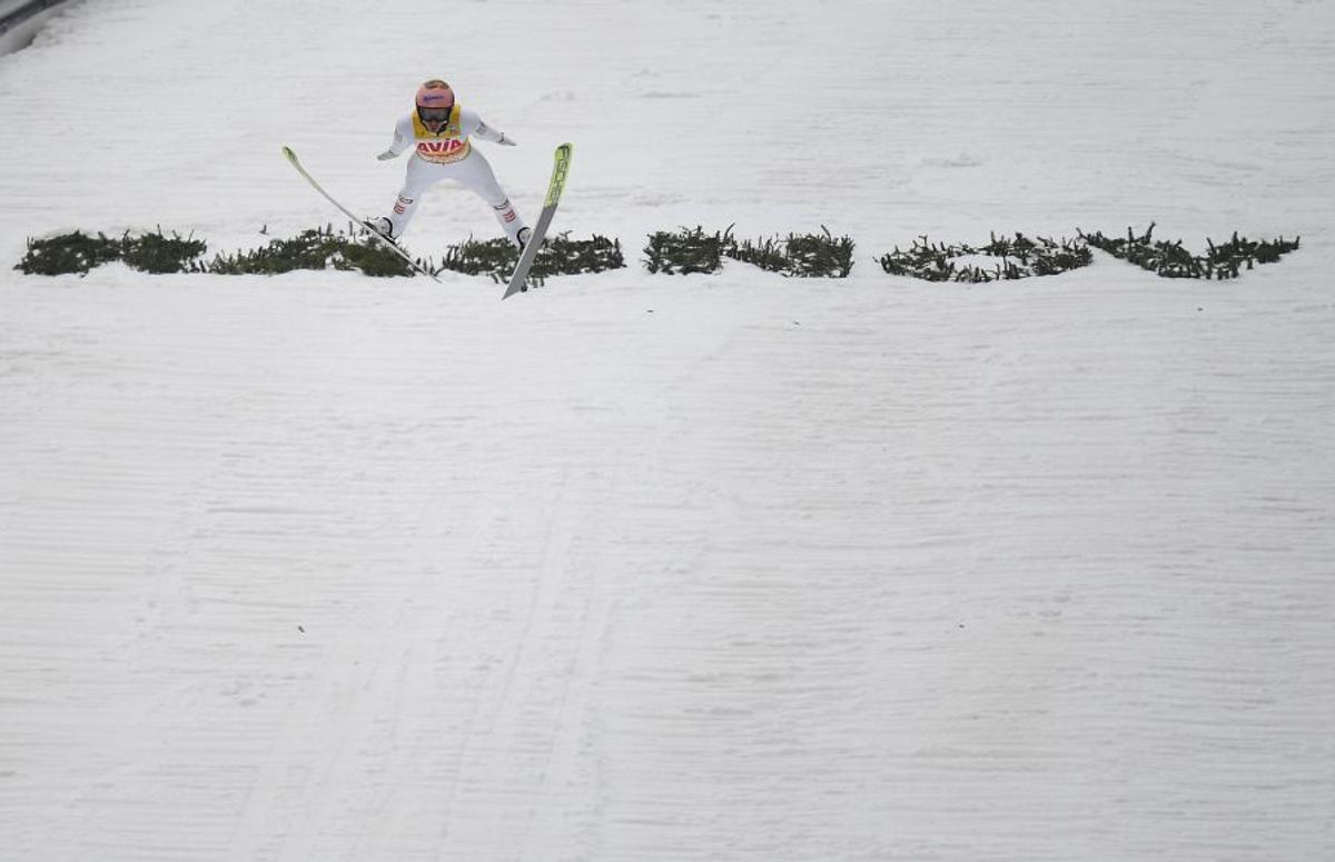 FOTO Imagini spectaculoase » Victorie germană la Râșnov! Karl Geiger s-a impus în etapa de Cupă Mondială