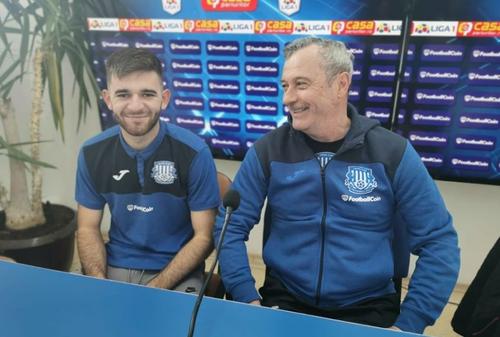 Ovidiu Horșia și Mircea Rednic la conferința de presă Foto: facebook Politehnica Iași