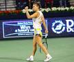 SIMONA HALEP - JENNIFER BRADY 6-2, 6-0 // VIDEO + FOTO Victorie-fulger pentru Halep » Simona nu i-a dat nicio șansă lui Brady și s-a calificat în finală la Dubai! Pe cine va înfrunta pentru trofeu