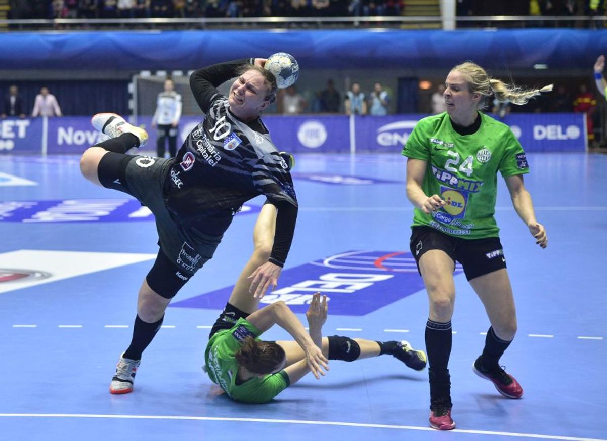 CSM BUCUREȘTI - FERENCVAROS 27-24 // „Tigroaicele” au făcut un pas mare spre „sferturile” Ligii Campionilor! Neagu și Cvijic, cele mai bune de pe teren