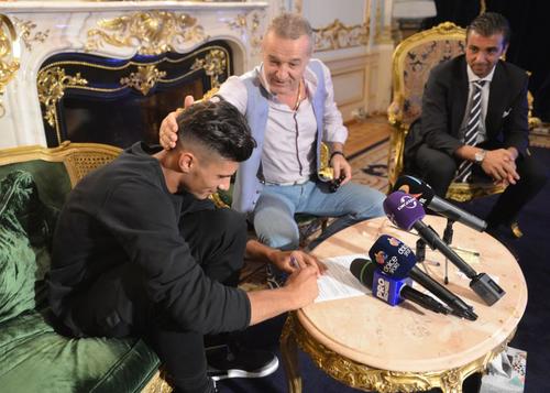 Gigi Becali a plătit 2,5 milioane de euro pentru a-l transfera pe Coman de la Viitorul