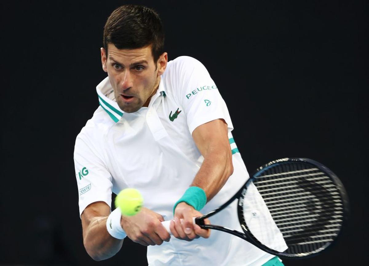 Novak Djokovic SUPREM. L-a învins clar pe Daniil Medvedev în finala Australian Open și are 18 titluri de Grand Slam!