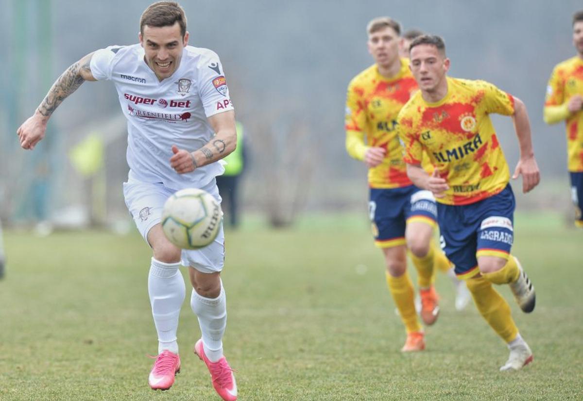 VIDEO EXCLUSIV Echipa din Liga 2 care îl atrage pe Porumboiu: „Îi trebuie jucători și un antrenor care să dea cu parul”