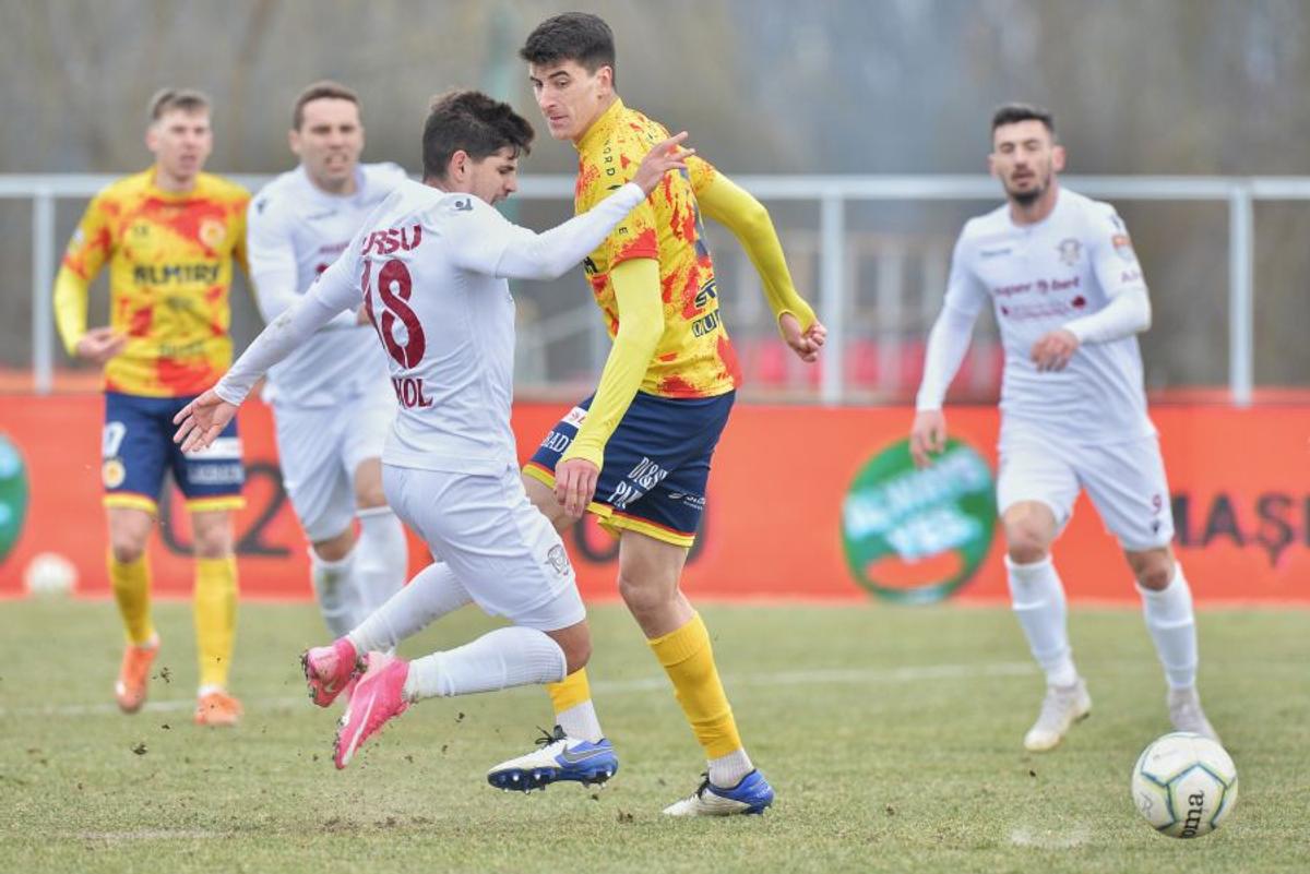 VIDEO EXCLUSIV Echipa din Liga 2 care îl atrage pe Porumboiu: „Îi trebuie jucători și un antrenor care să dea cu parul”