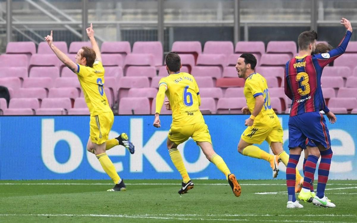 VIDEO A plecat de la stadion în lacrimi! Cum a fost filmat un fotbalist de la Barcelona după egalul din La Liga