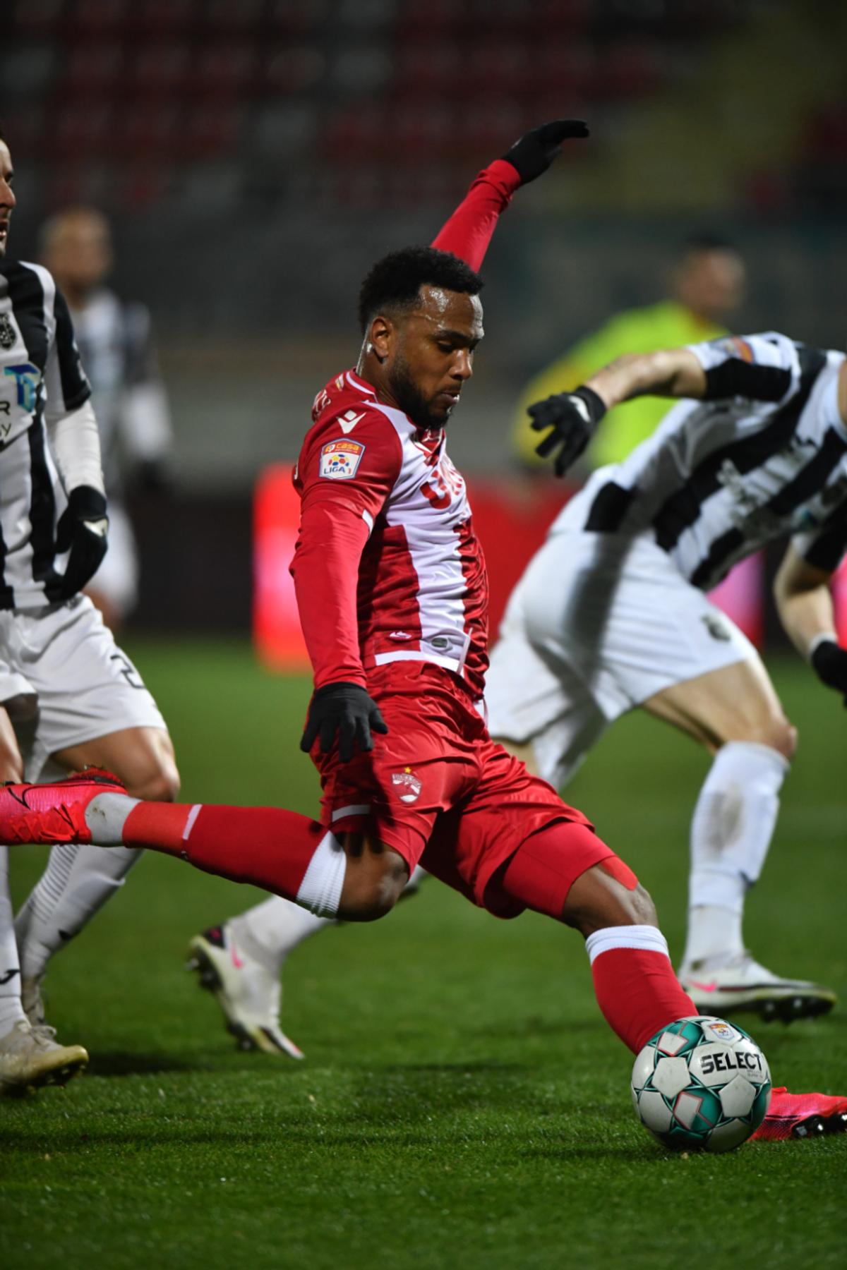 Gură de oxigen pentru Dinamo și cluburile cu datorii! Decizia de ultimă oră anunțată de Răzvan Burleanu