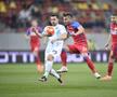 Un fotbalist cu peste 250 de meciuri în Liga 1 povestește două episoade uluitoare : „Aveam o piatră la rinichi de 1,6 cm, dar doctorii spuneau că mă doare spatele de la bătrânețe”