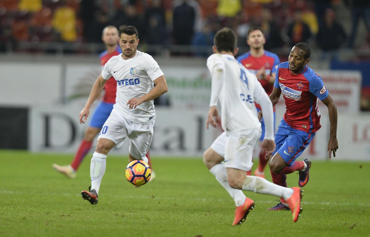 Un fotbalist cu peste 250 de meciuri în Liga 1 povestește două episoade uluitoare : „Aveam o piatră la rinichi de 1,6 cm, dar doctorii spuneau că mă doare spatele de la bătrânețe”