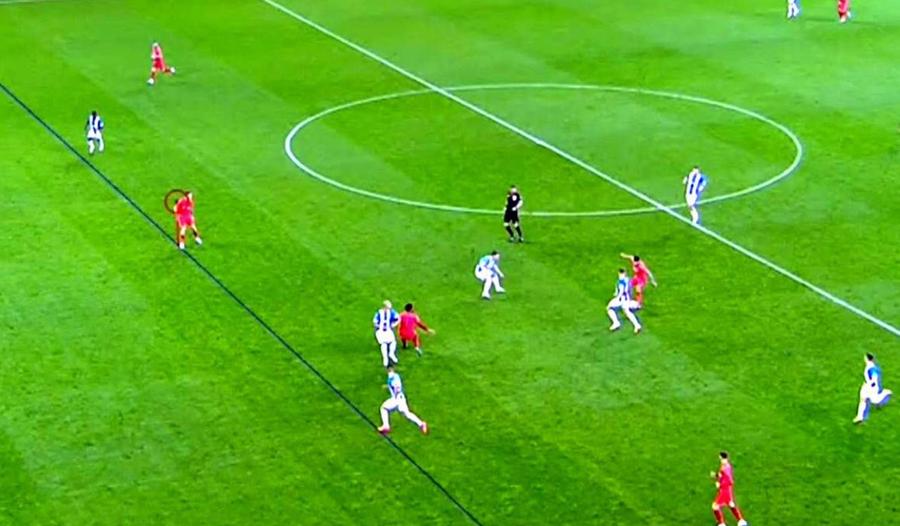 Imaginea arătat la VAR, cu David Miculescu în poziție de ofsaid Gigi Becali, jigniri după arbitrajul din FCSB - CSU Craiova: „Hațegan a făcut «titi titi» pe el și a inventat o prostie”