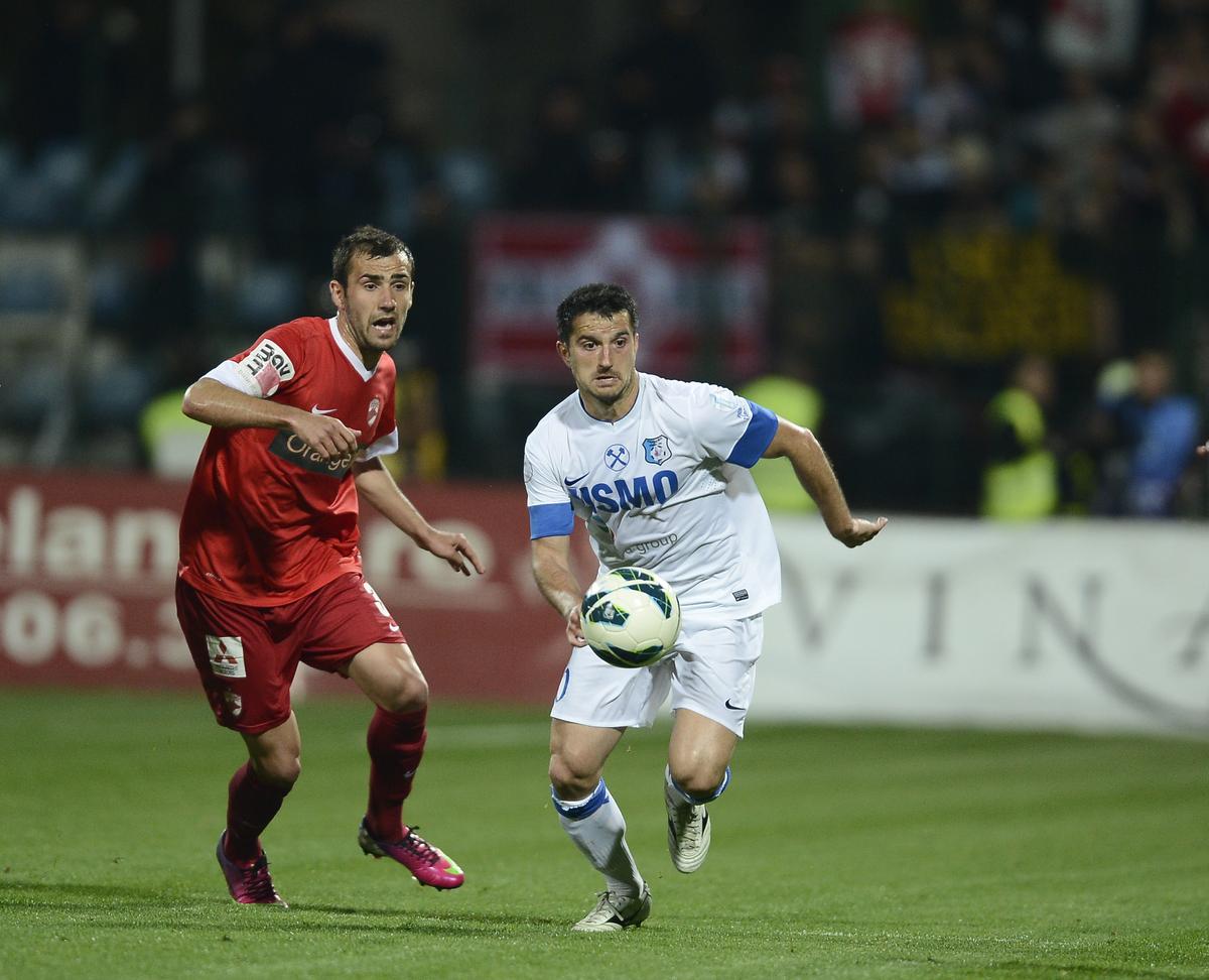 Un fotbalist cu peste 250 de meciuri în Liga 1 povestește două episoade uluitoare : „Aveam o piatră la rinichi de 1,6 cm, dar doctorii spuneau că mă doare spatele de la bătrânețe”